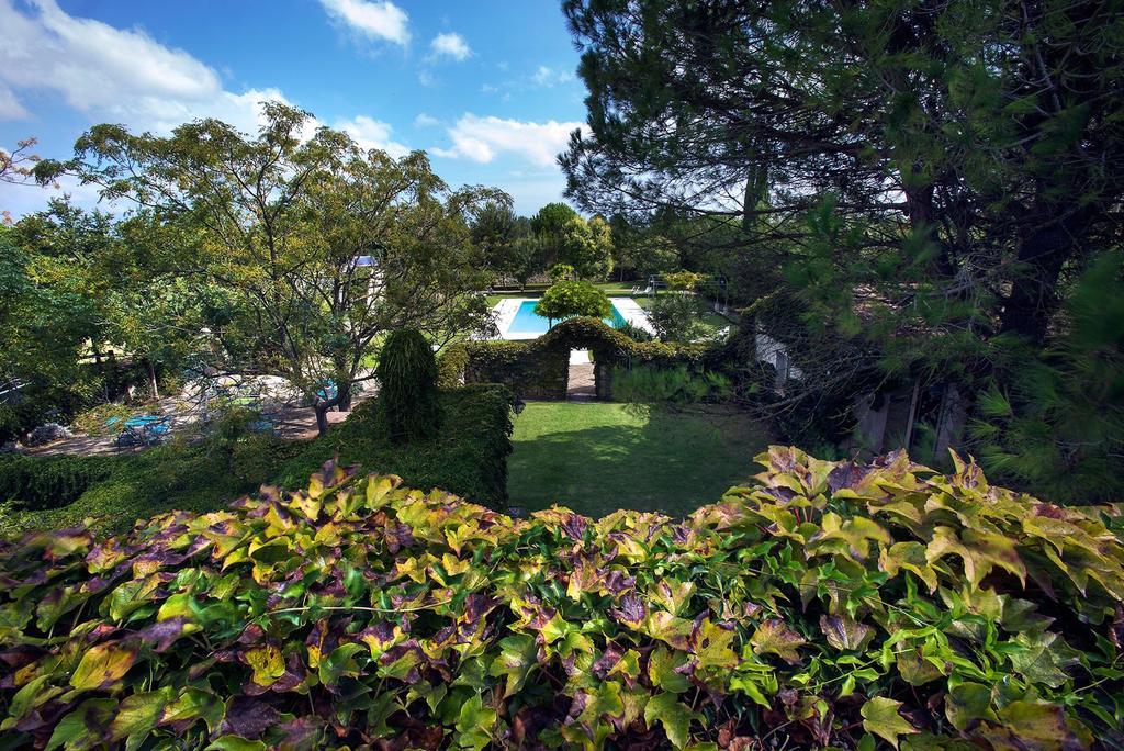 Tenuta Sant'Andrea Giuggianello エクステリア 写真