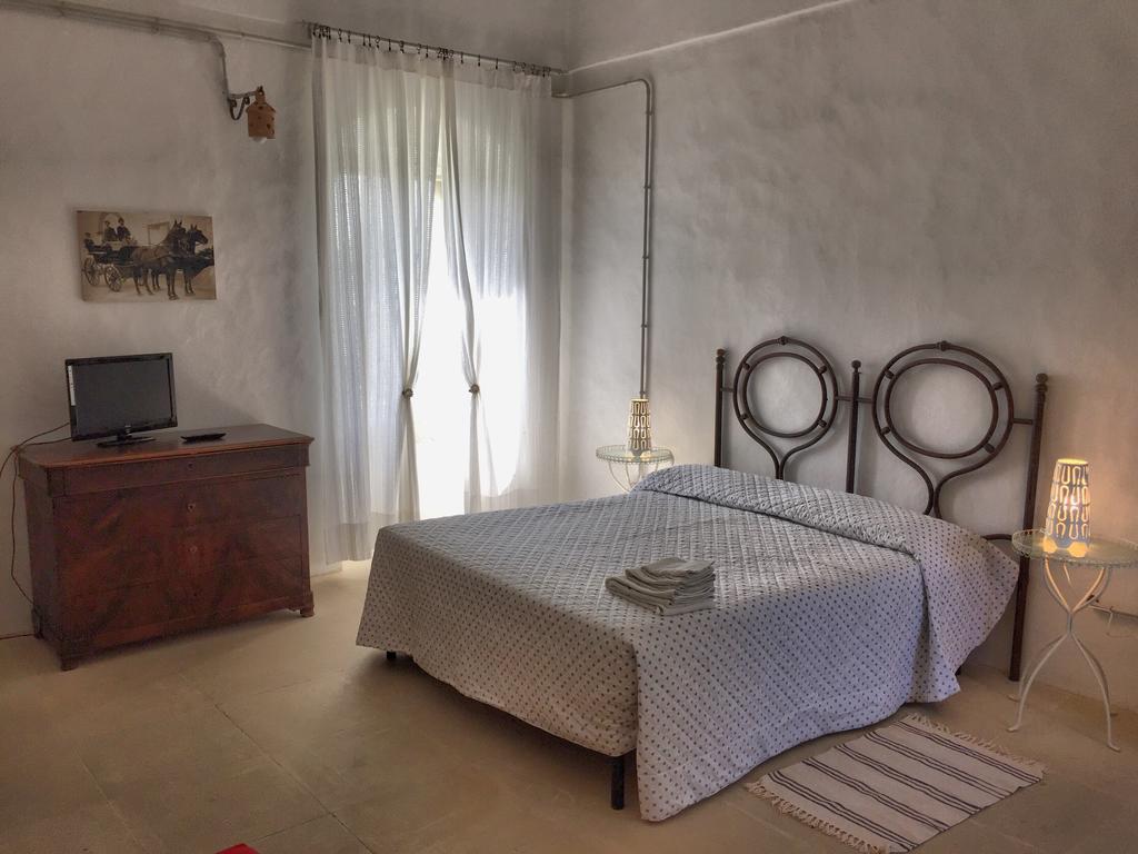 Tenuta Sant'Andrea Giuggianello エクステリア 写真